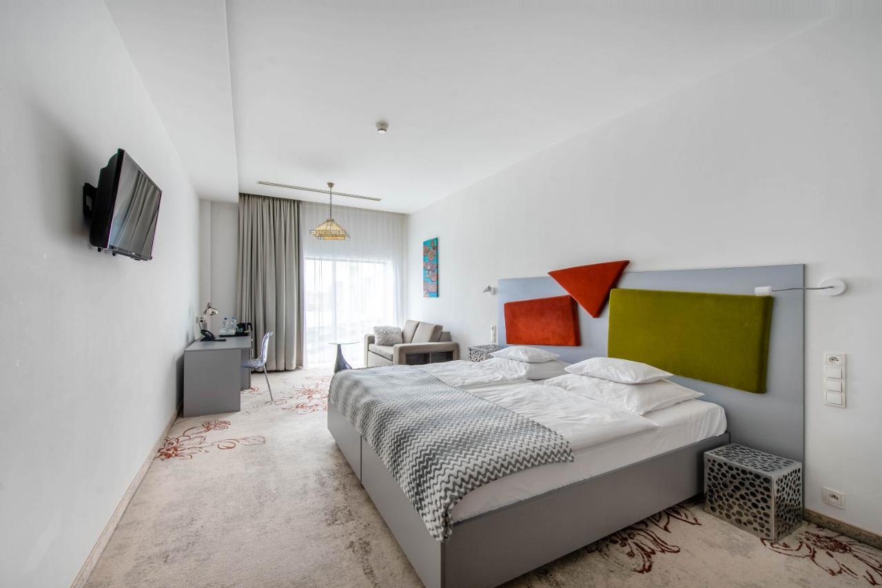 Hotel Lenart เวียลิชกา ภายนอก รูปภาพ